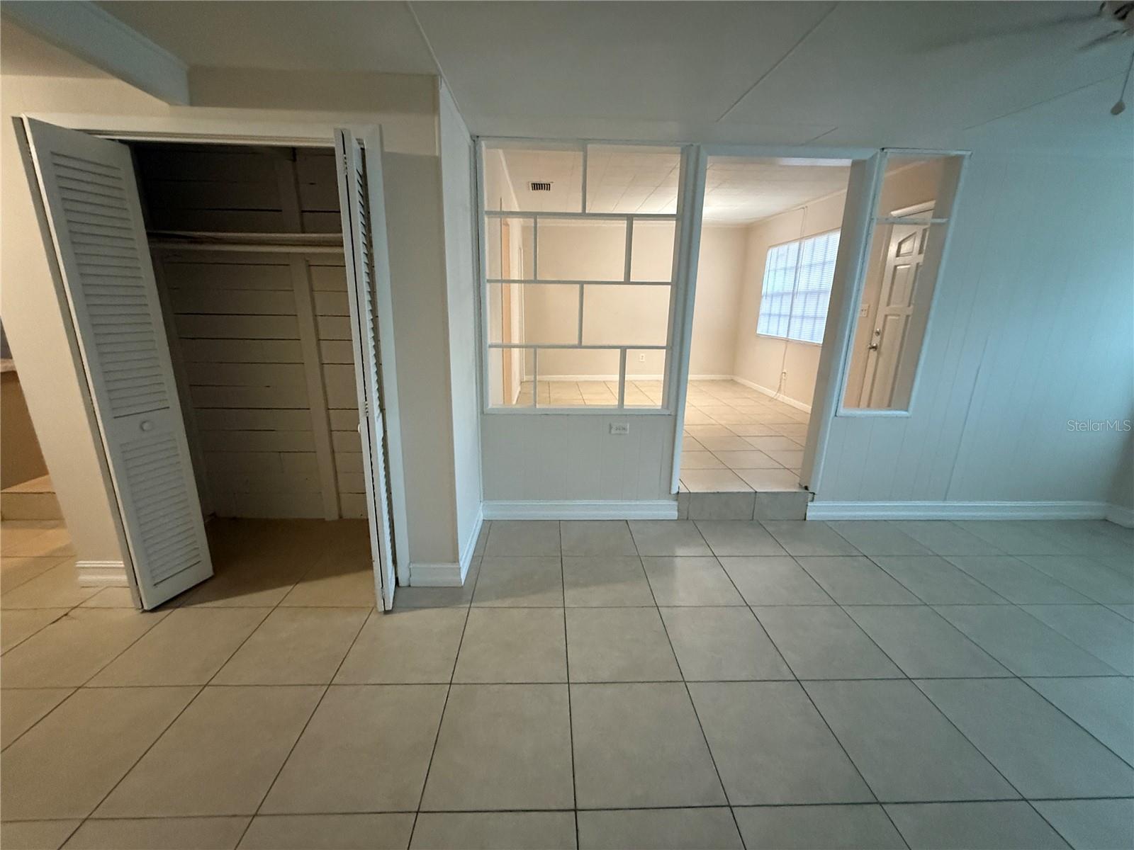 Image 4 of 16 For 3619 Hesperides Street