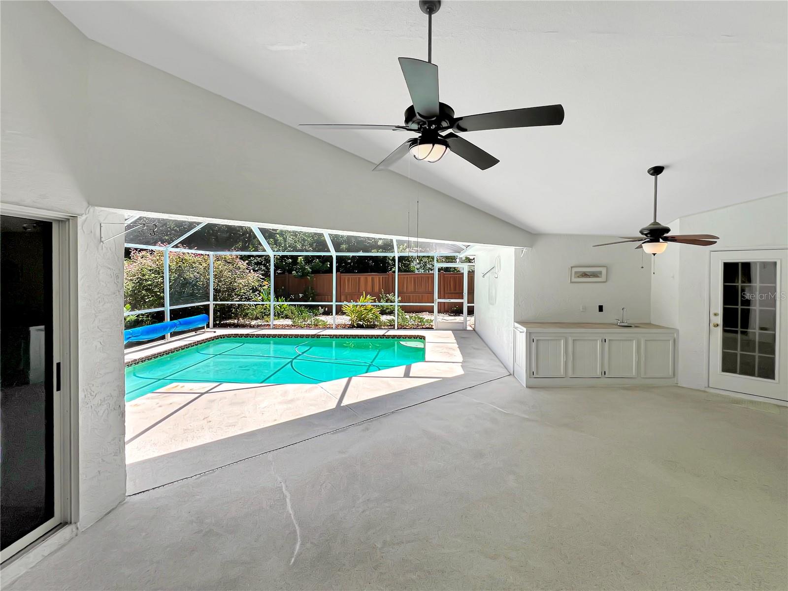 Image 38 of 64 For 2973 Spring Oak Court