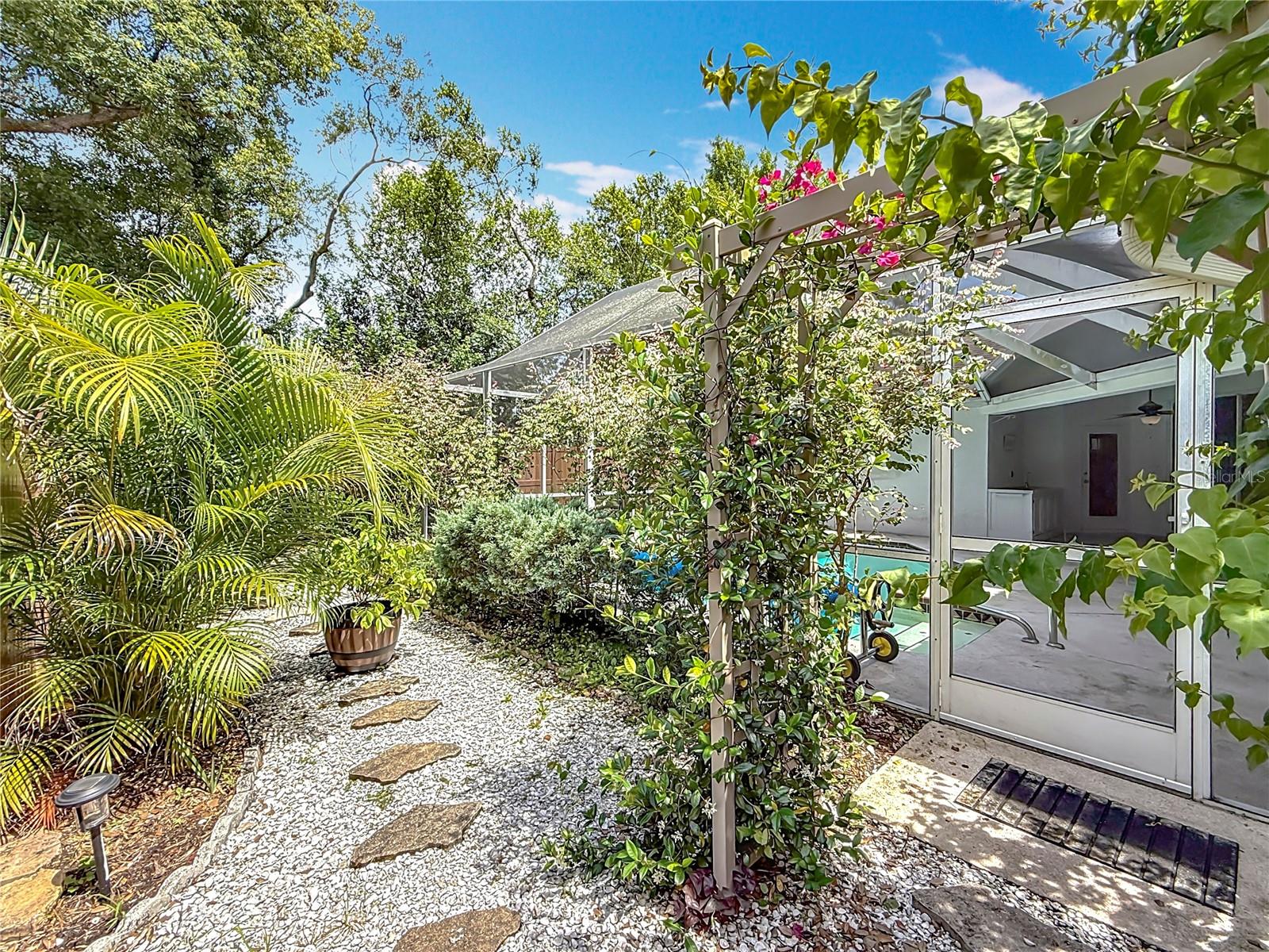 Image 51 of 64 For 2973 Spring Oak Court