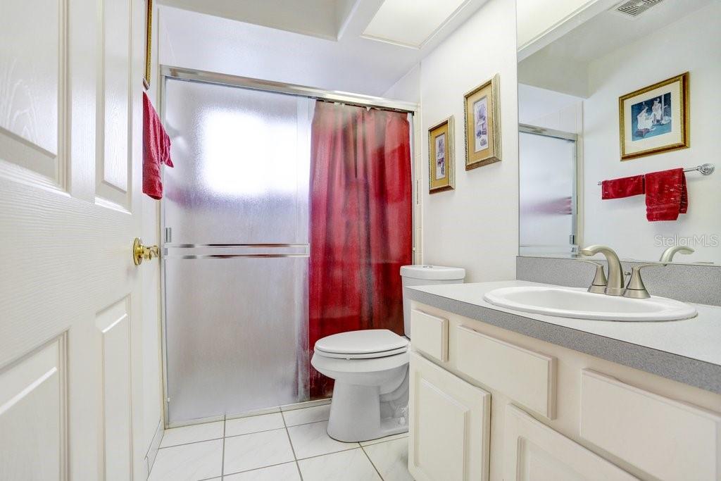 Image 17 of 50 For 3614 Gaviota Drive