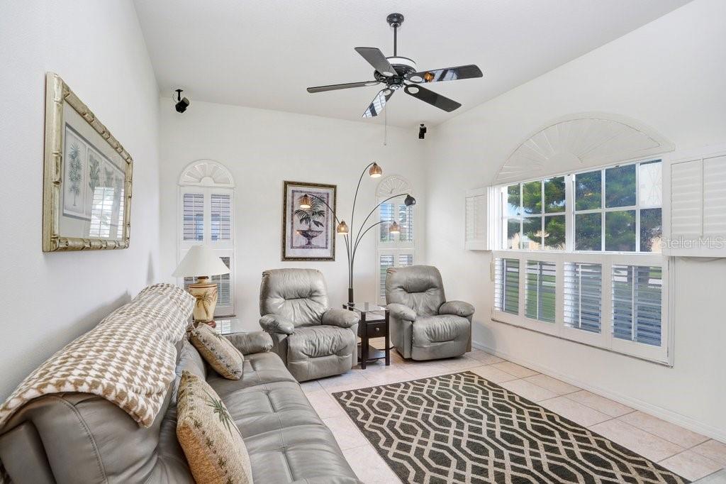 Image 22 of 50 For 3614 Gaviota Drive