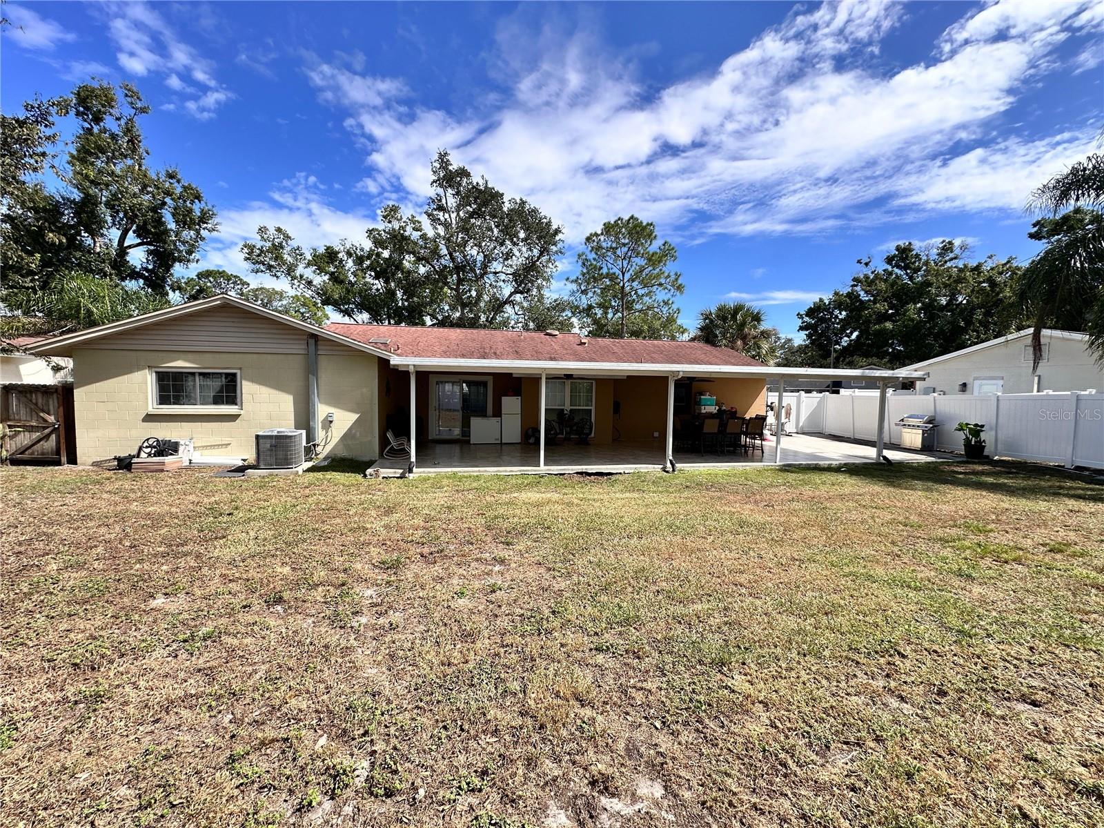 Image 21 of 49 For 7006 Shenandoah Court