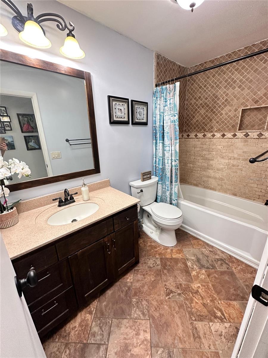 Image 41 of 49 For 7006 Shenandoah Court