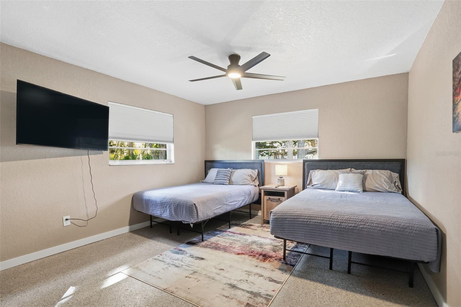 Image 23 of 42 For 1144 Midiron Point