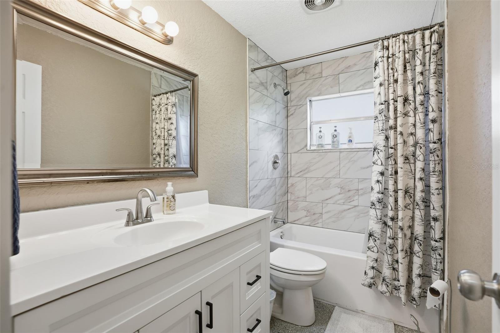 Image 27 of 42 For 1144 Midiron Point