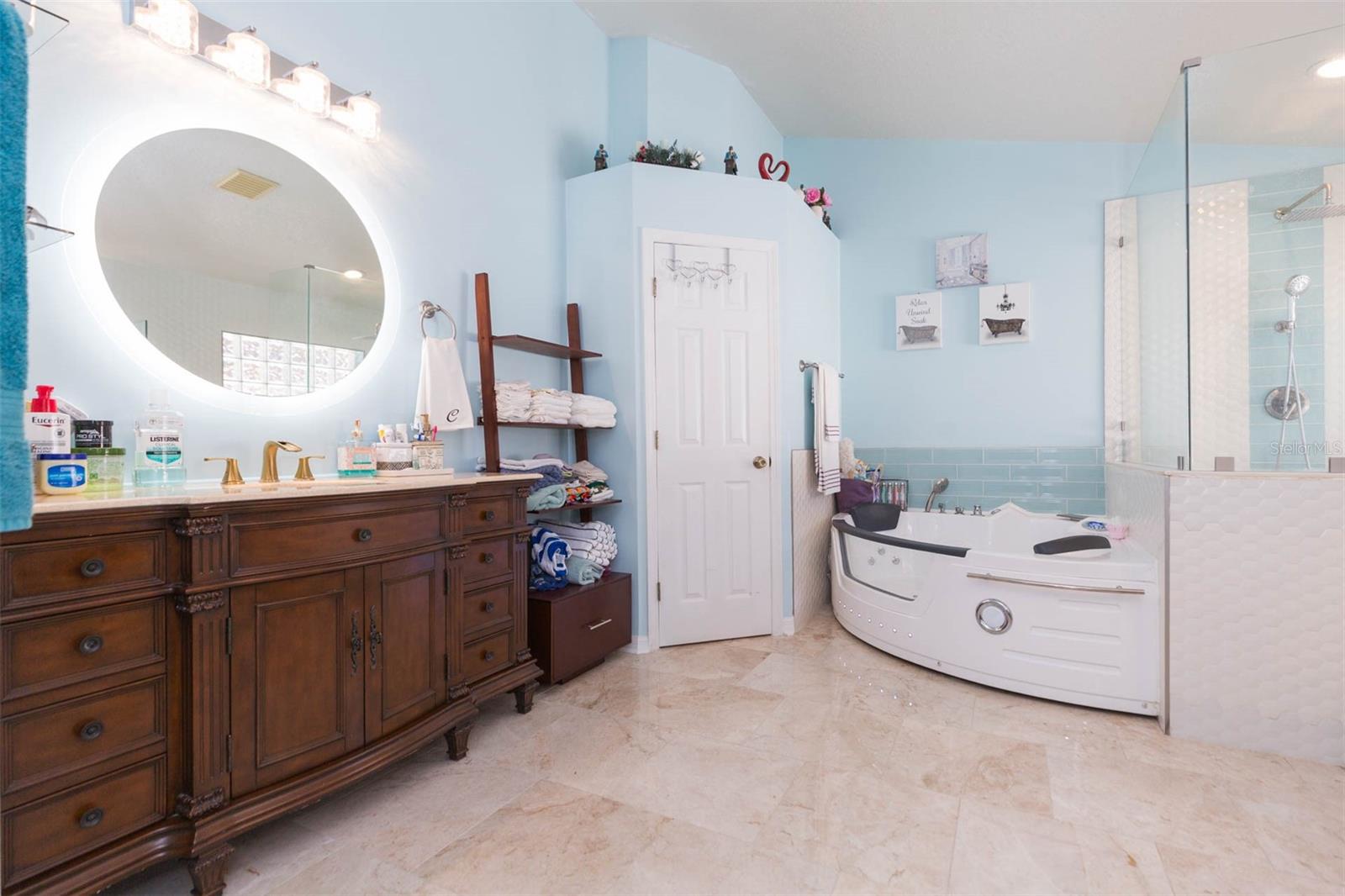 Image 28 of 66 For 10022 Oxford Chapel Drive