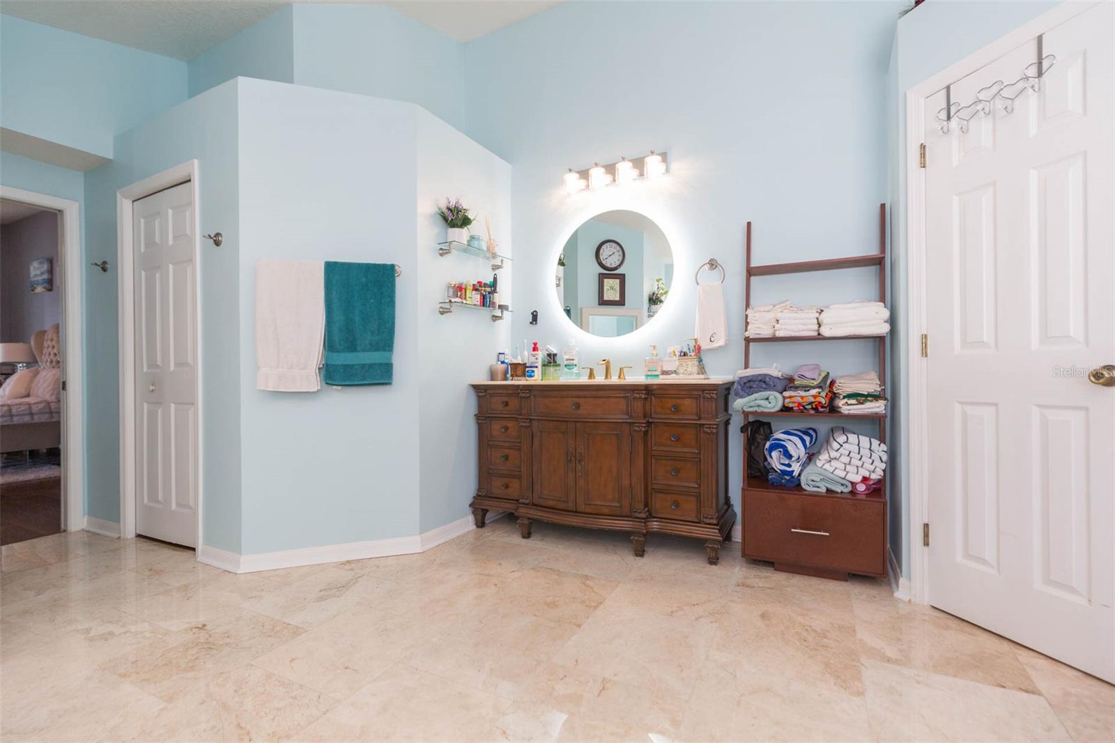 Image 31 of 66 For 10022 Oxford Chapel Drive