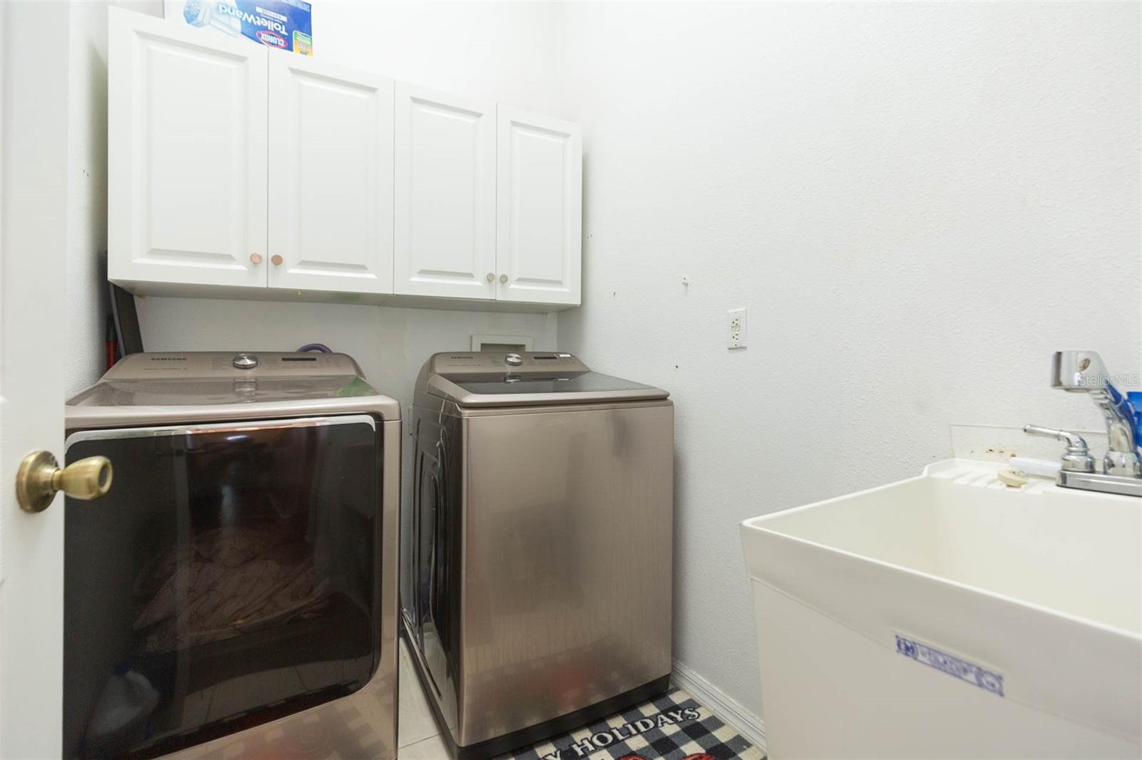 Image 41 of 66 For 10022 Oxford Chapel Drive