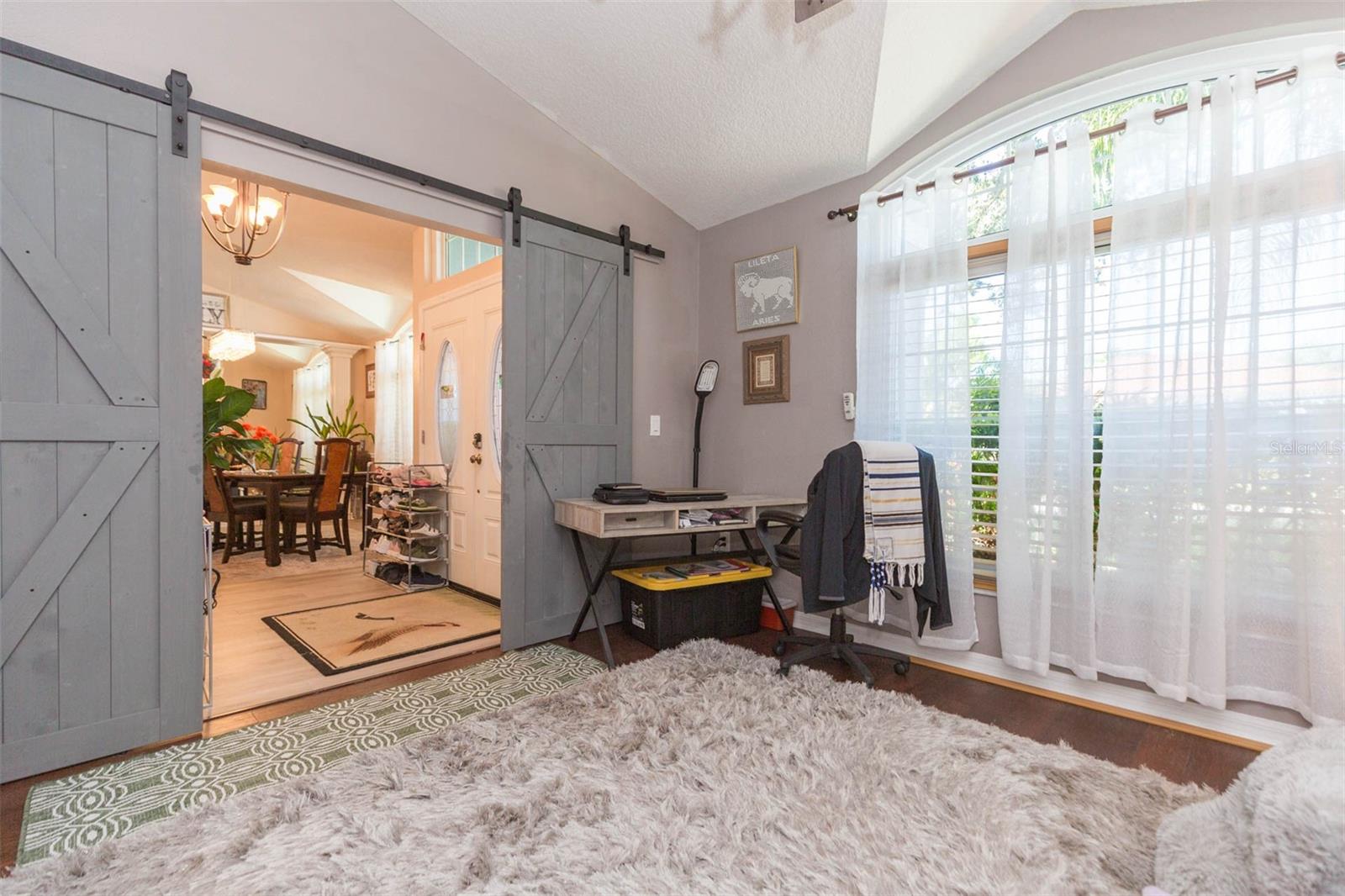 Image 6 of 66 For 10022 Oxford Chapel Drive