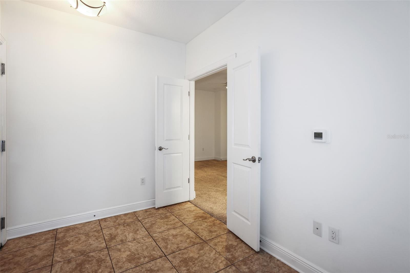 Image 20 of 36 For 628 Cleveland Street 1305