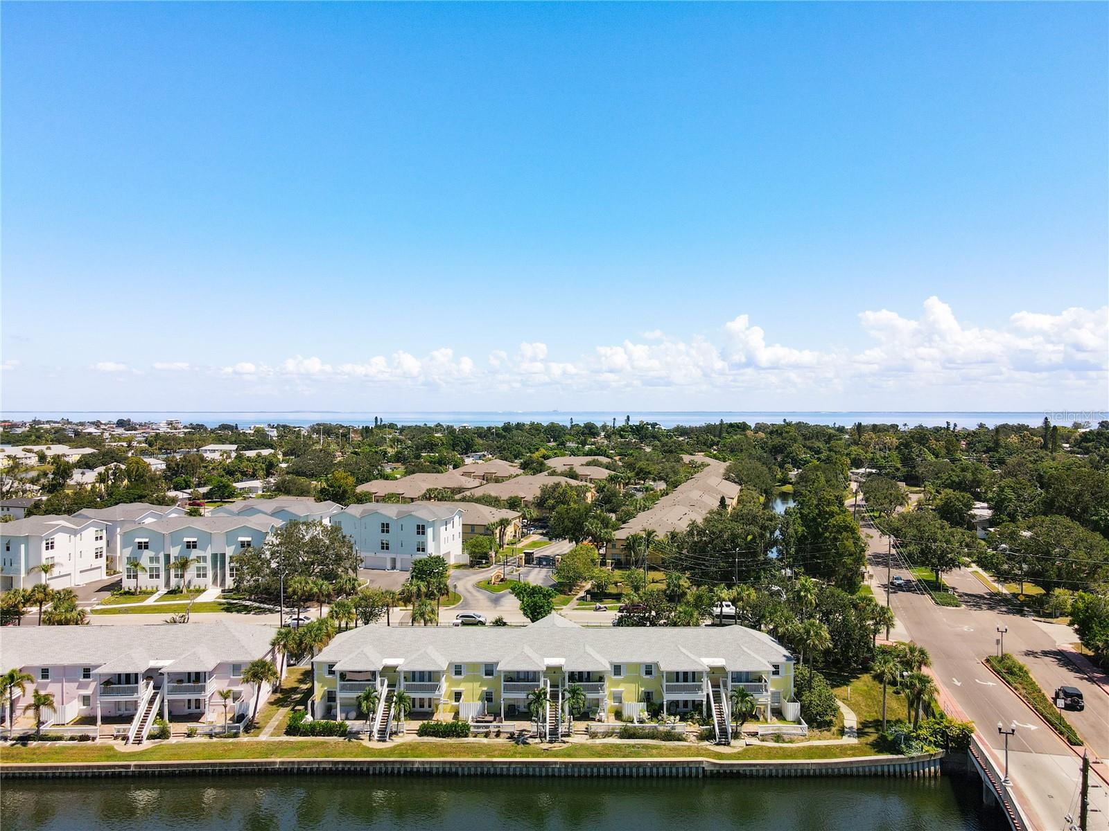 Image 12 of 16 For 3885 Pompano Drive Se B