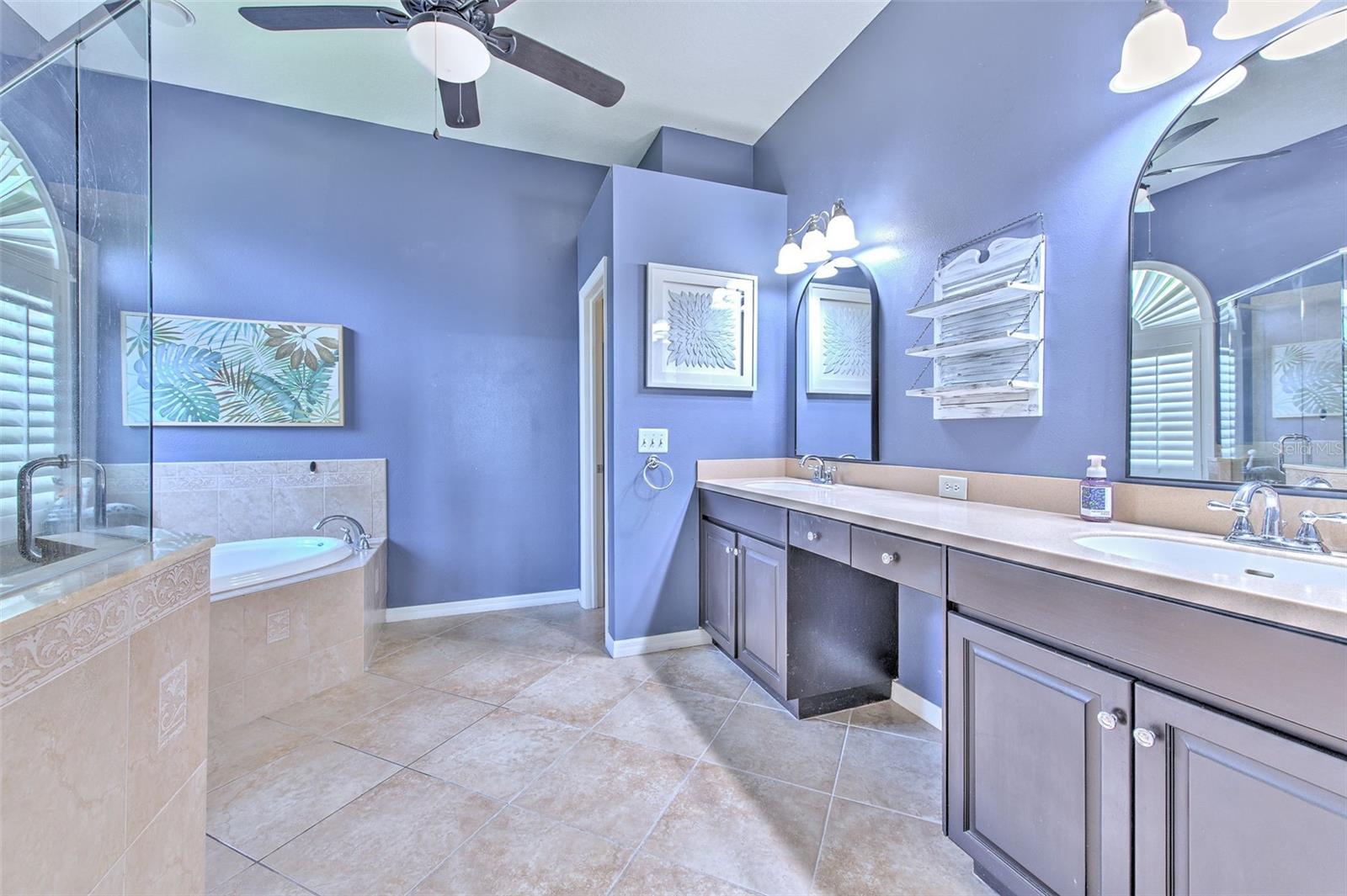 Image 19 of 76 For 16112 Bridgedale Drive