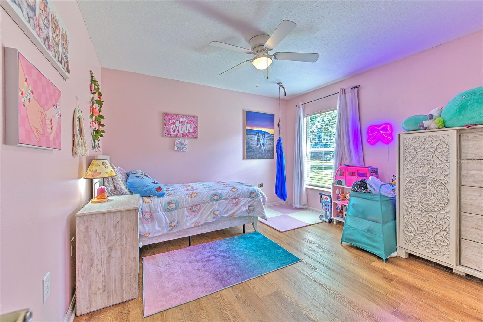 Image 30 of 76 For 16112 Bridgedale Drive