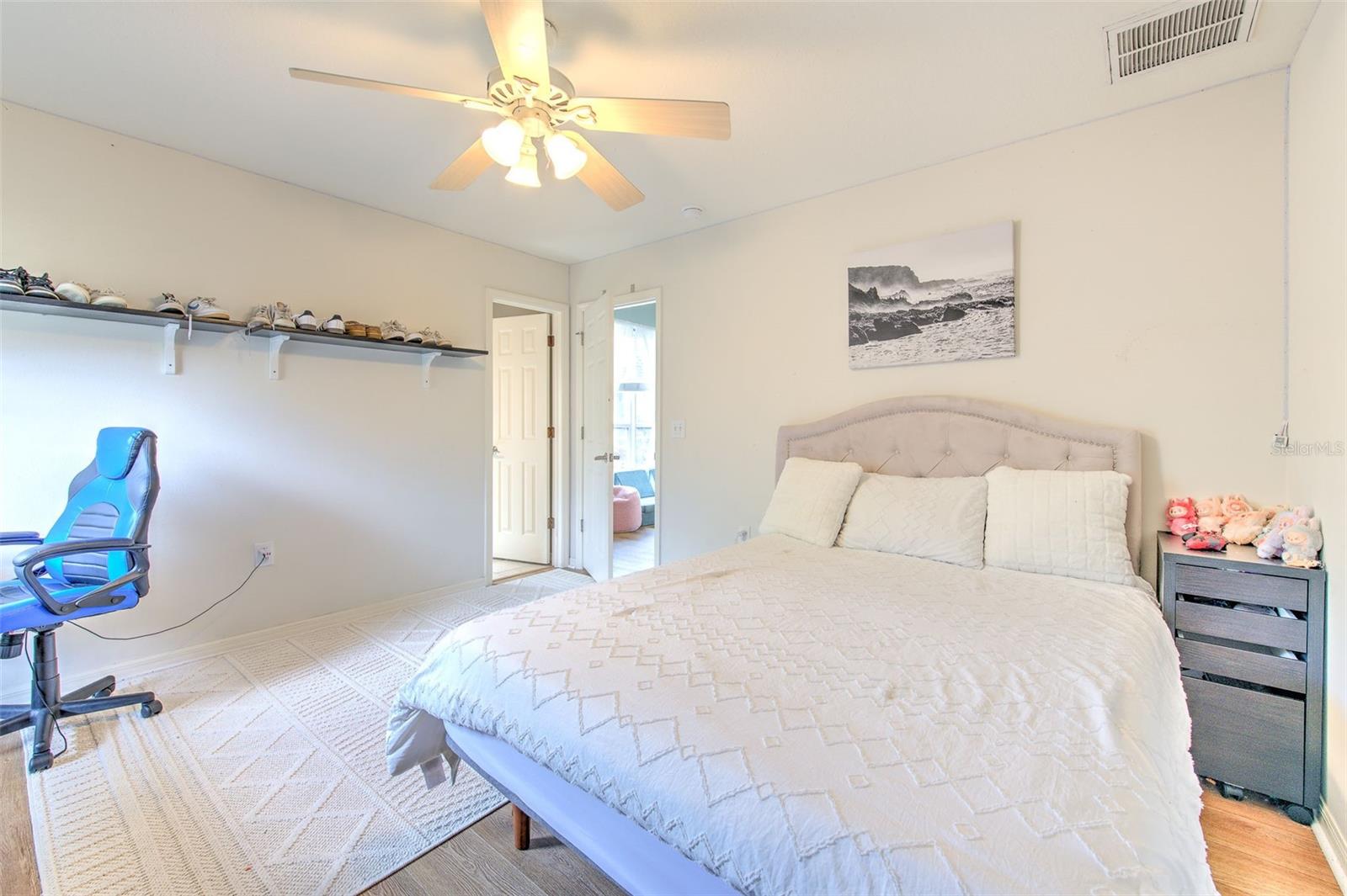 Image 39 of 76 For 16112 Bridgedale Drive