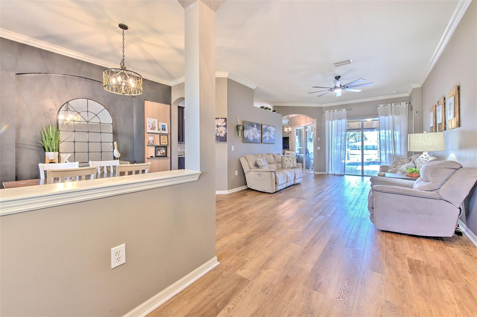 Image 8 of 76 For 16112 Bridgedale Drive