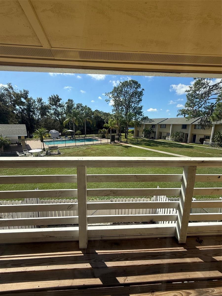 Image 17 of 39 For 22710 Watersedge Boulevard 73