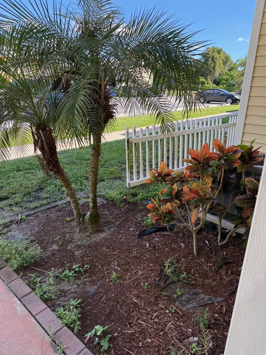 Image 27 of 39 For 22710 Watersedge Boulevard 73