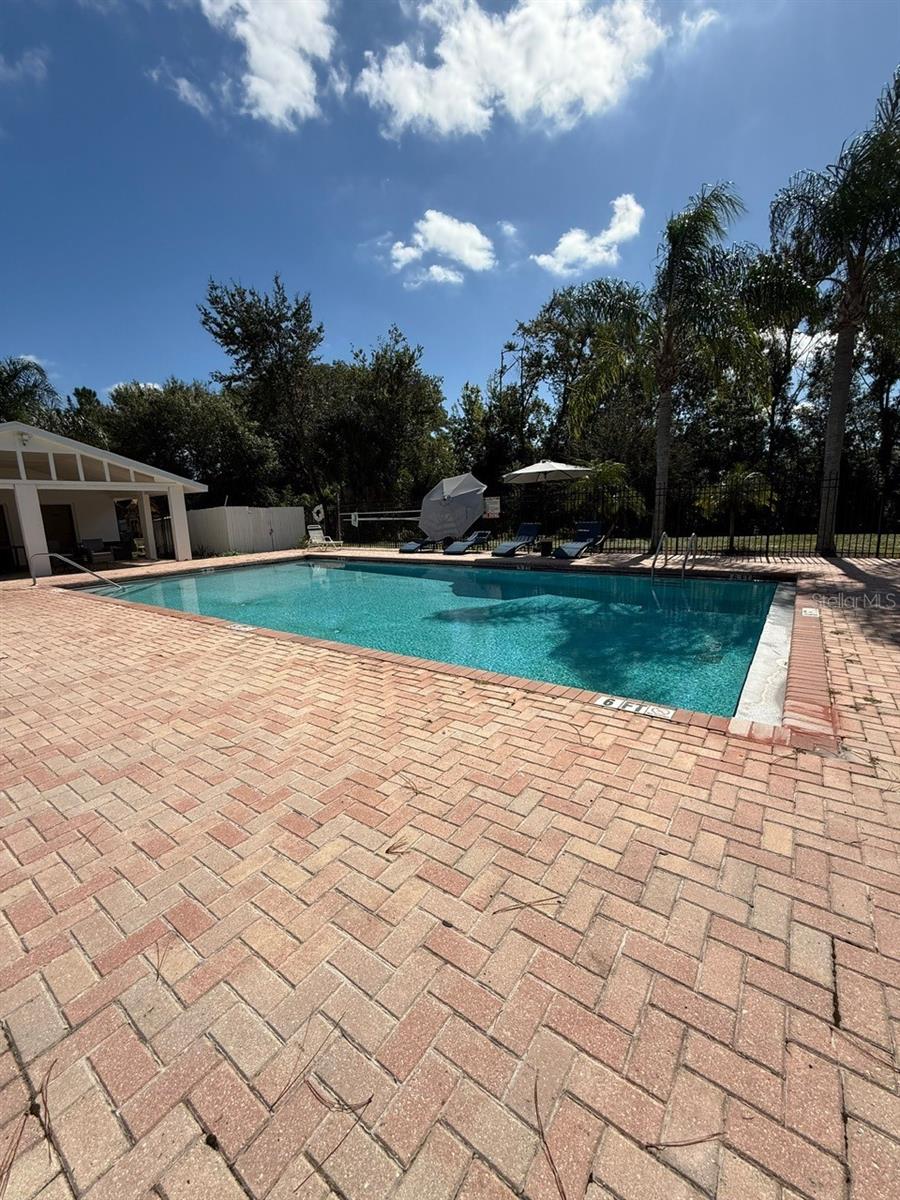Image 3 of 39 For 22710 Watersedge Boulevard 73