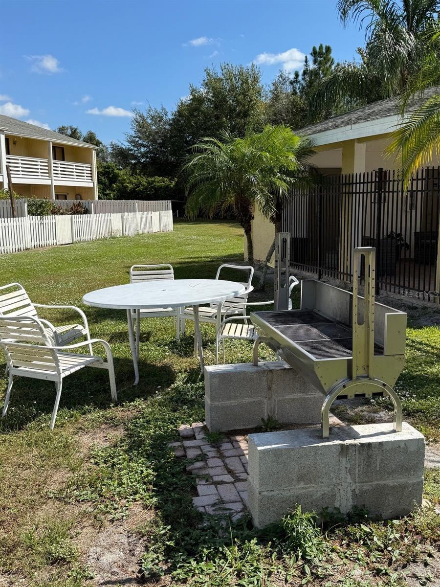 Image 31 of 39 For 22710 Watersedge Boulevard 73