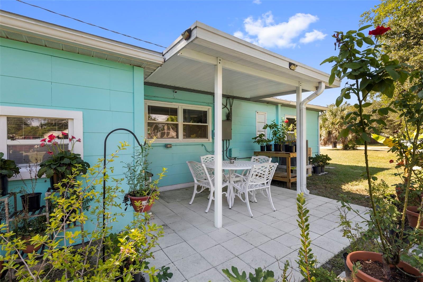 Listing photo id 36 for 7001 13th Street N