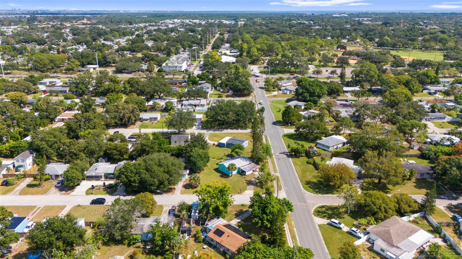 Listing photo id 43 for 7001 13th Street N