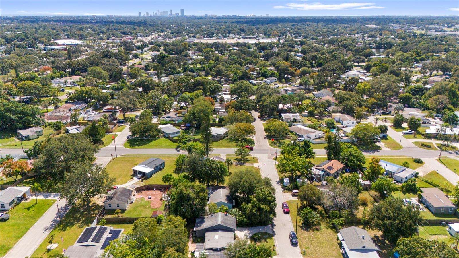 Listing photo id 46 for 7001 13th Street N