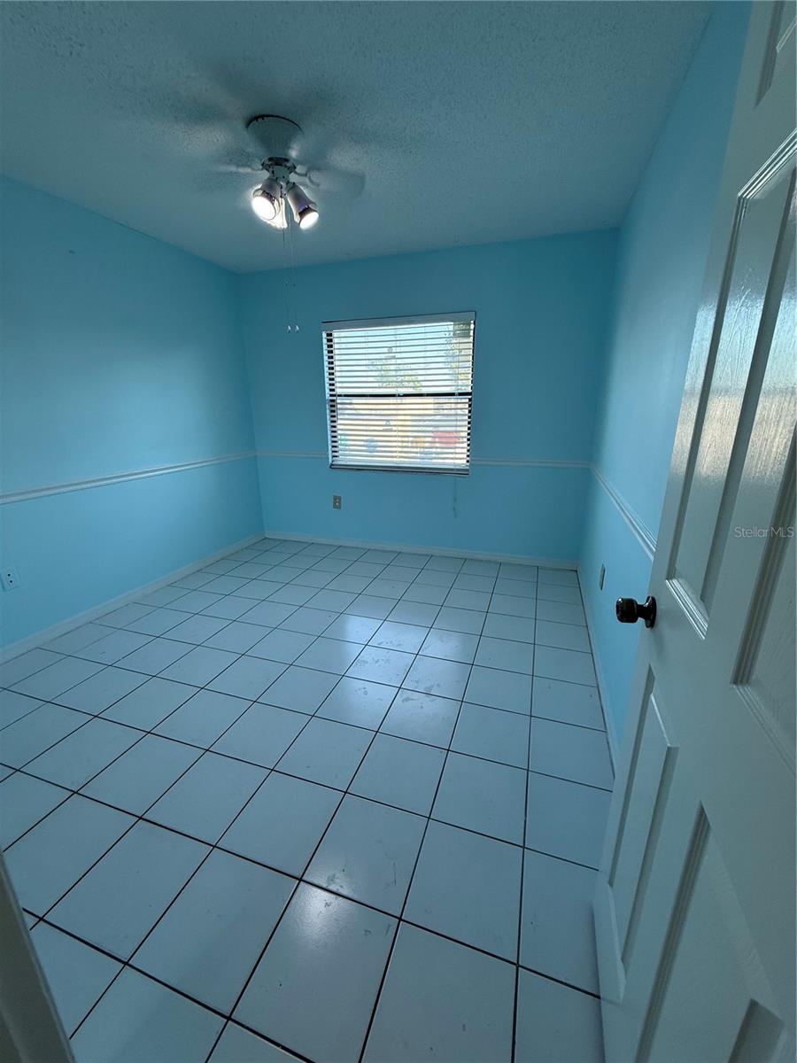 Image 24 of 27 For 4414 Clark Avenue 13