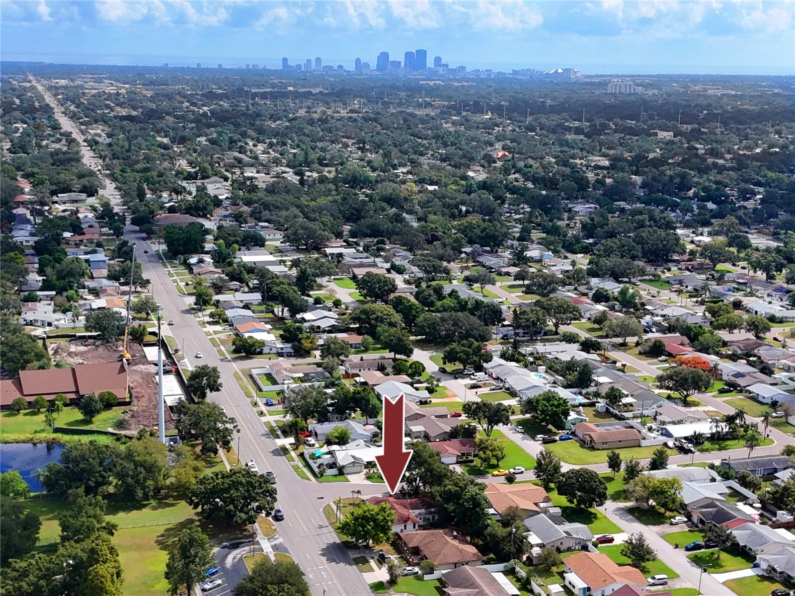 Listing photo id 48 for 2150 55th Street N