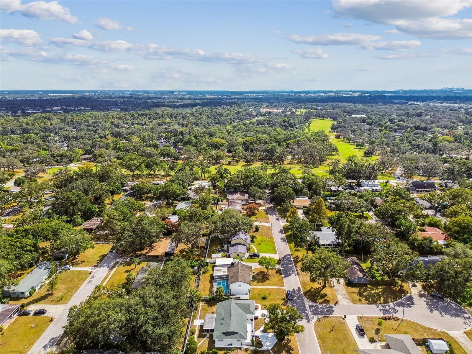 Listing photo id 28 for 513 Rollingview Drive