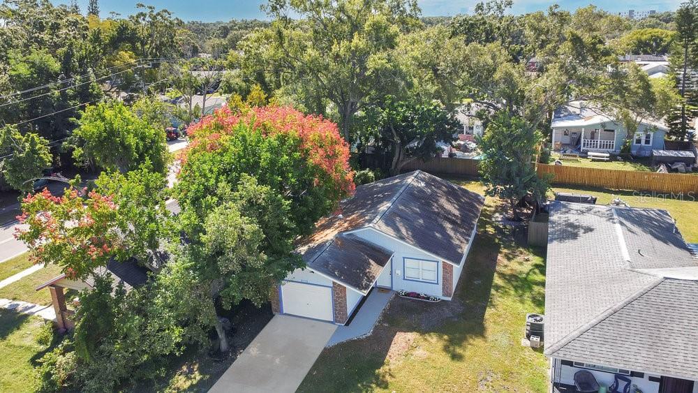 Image 17 of 21 For 3110 11th Ave N