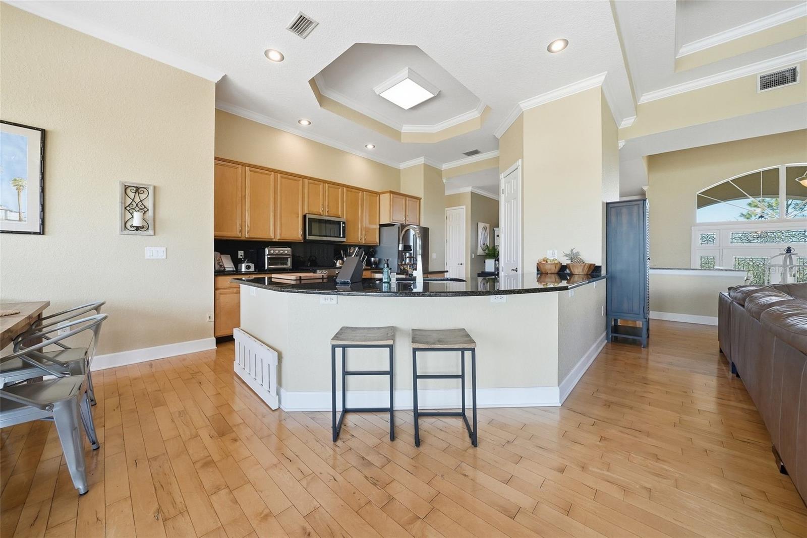 Image 12 of 86 For 122 Waterberry Drive
