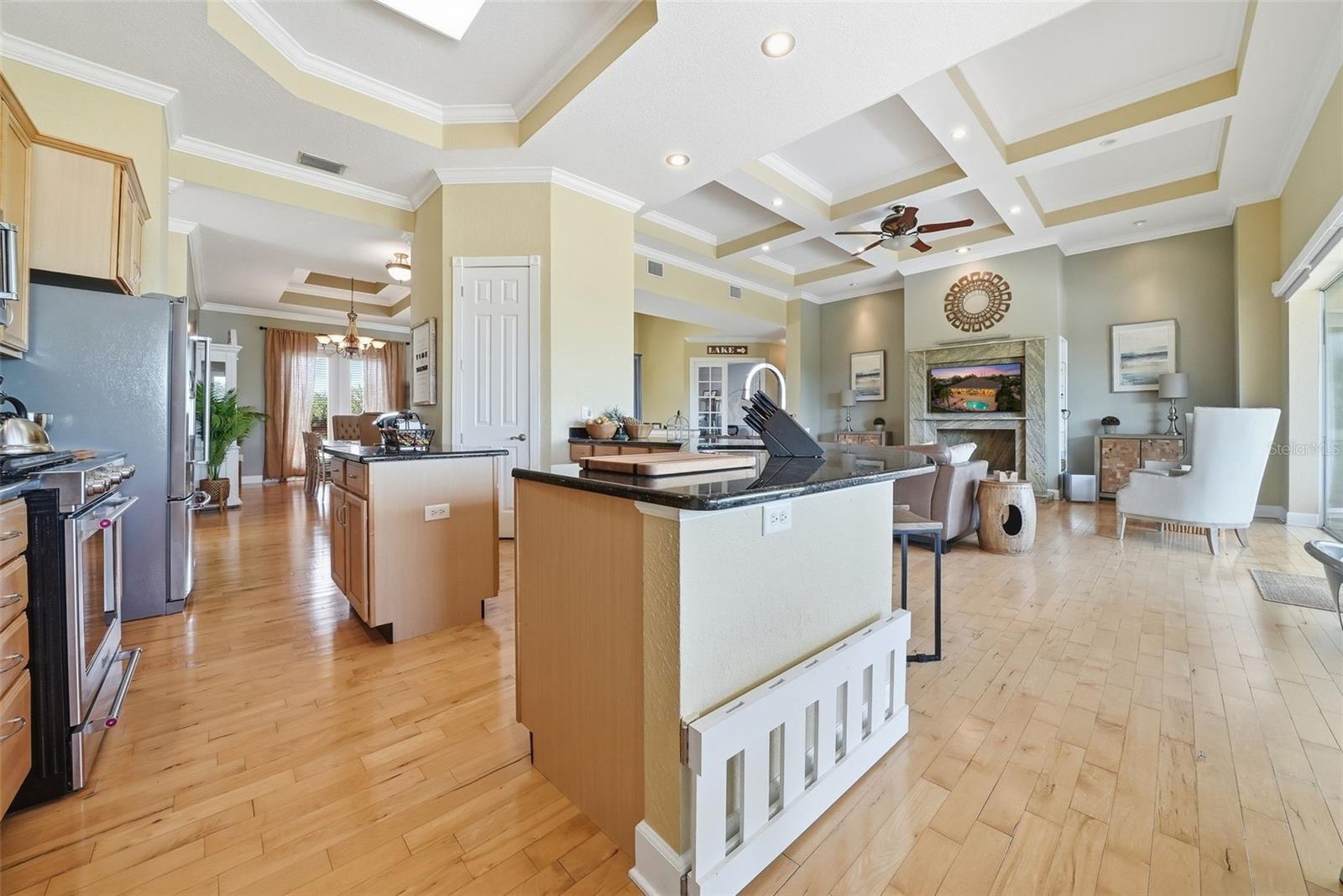 Image 13 of 86 For 122 Waterberry Drive