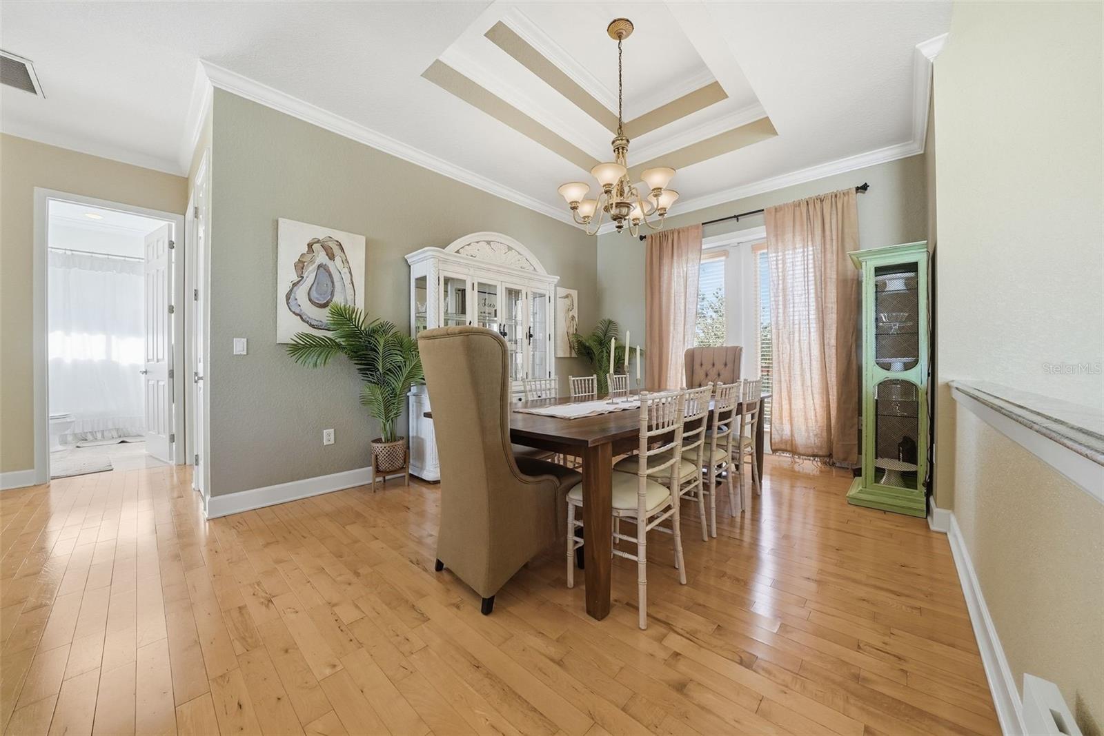 Image 23 of 86 For 122 Waterberry Drive