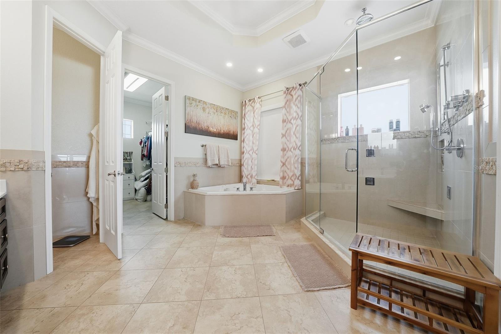 Image 33 of 86 For 122 Waterberry Drive
