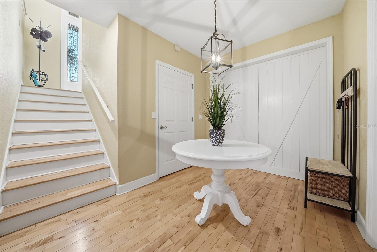 Image 43 of 86 For 122 Waterberry Drive