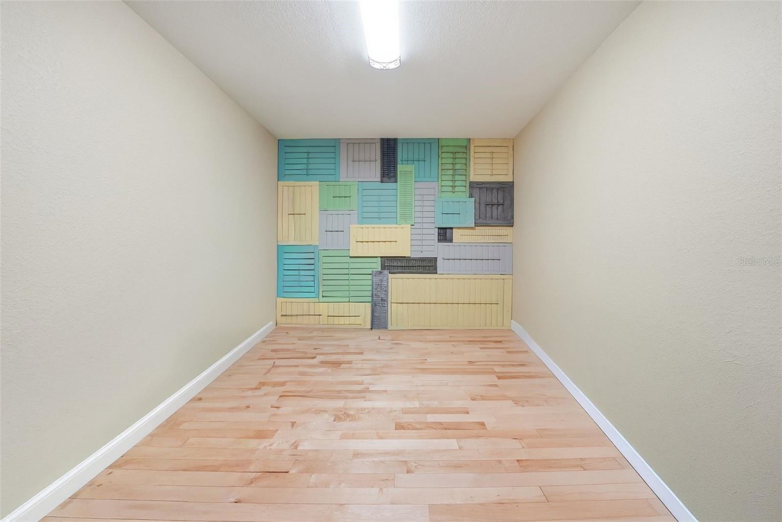 Image 47 of 86 For 122 Waterberry Drive