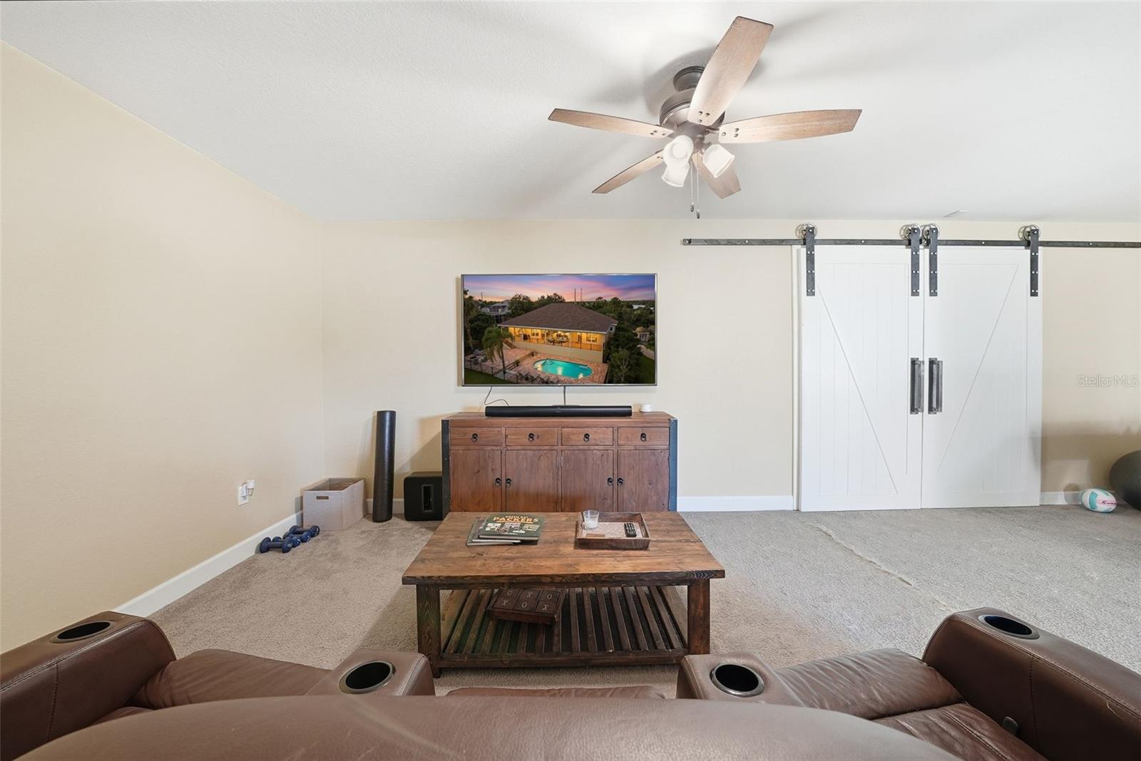 Image 54 of 86 For 122 Waterberry Drive