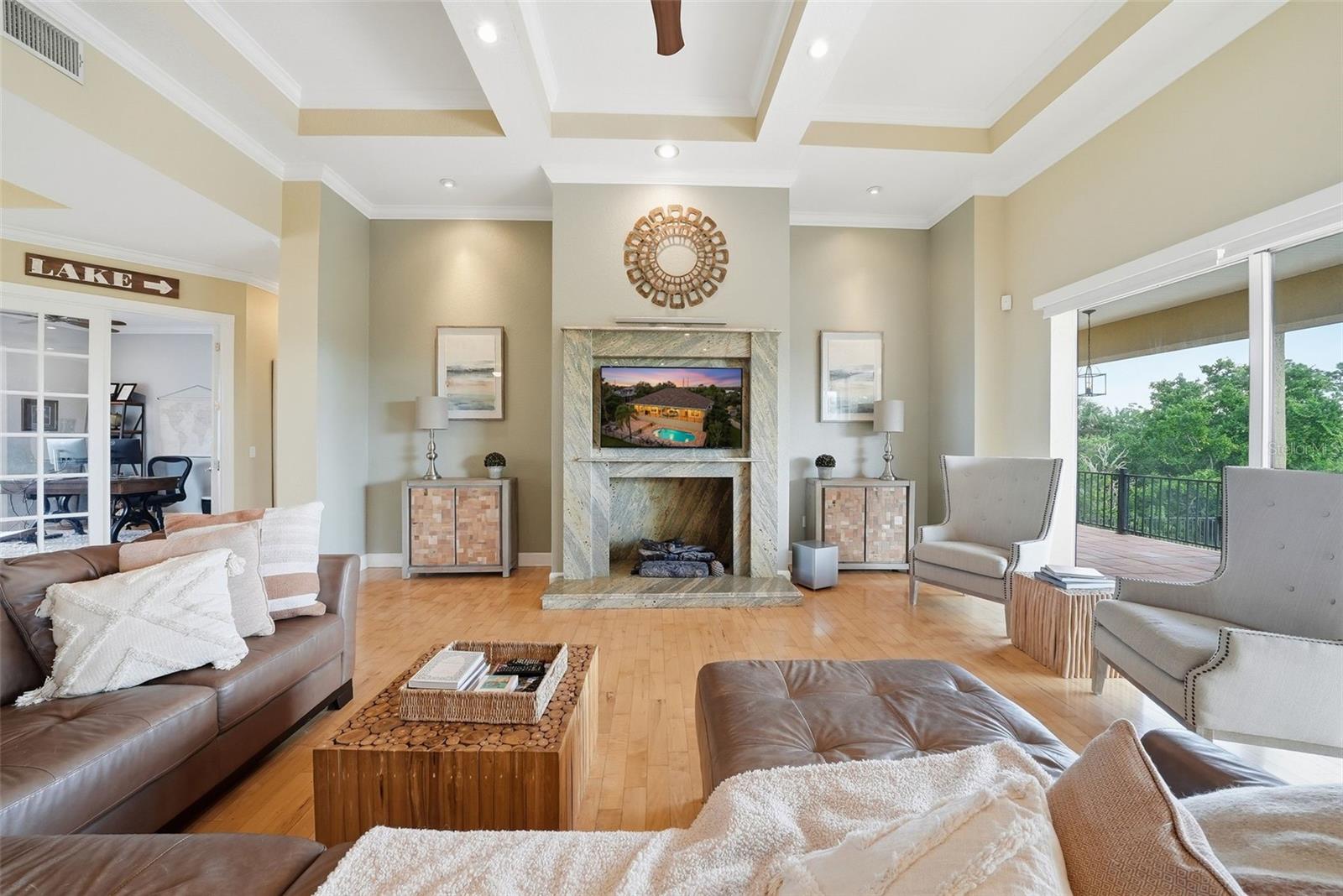 Image 9 of 86 For 122 Waterberry Drive