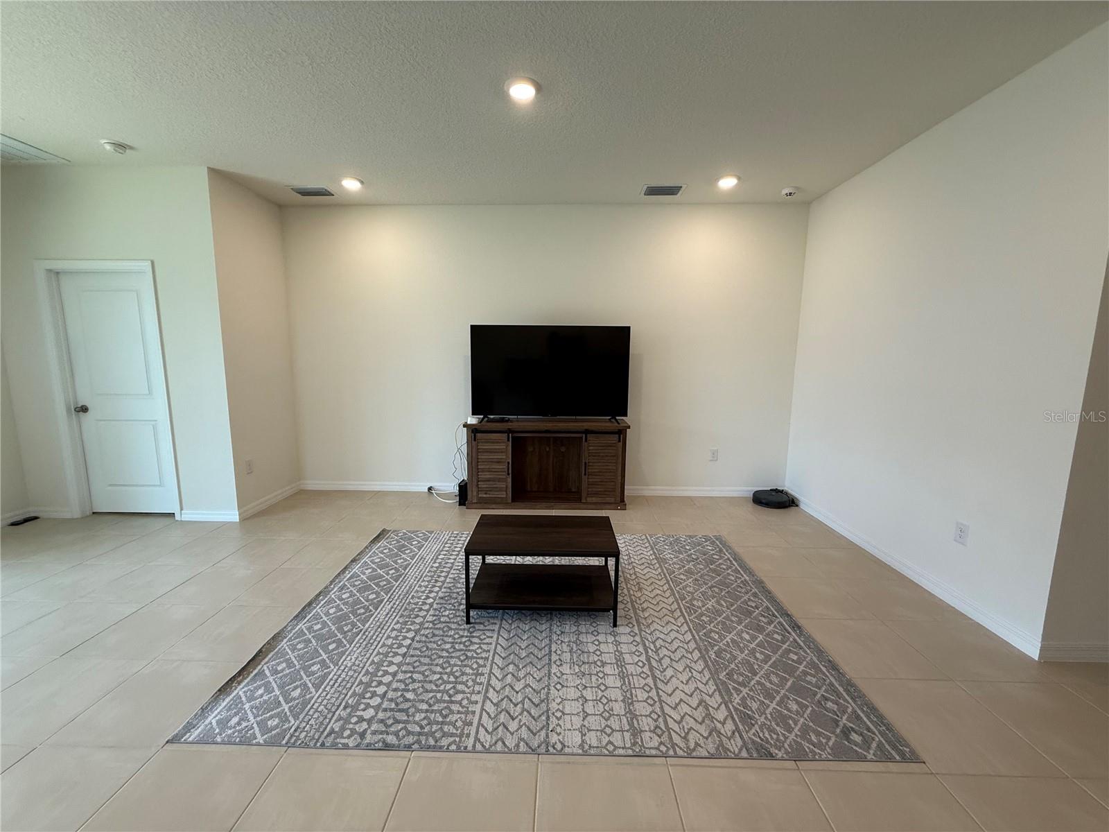 Image 16 of 30 For 7383 Steer Blade Drive