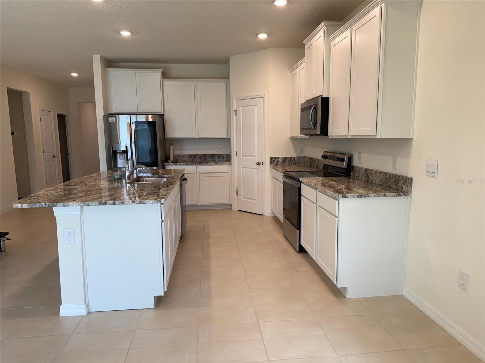 Image 18 of 30 For 7383 Steer Blade Drive