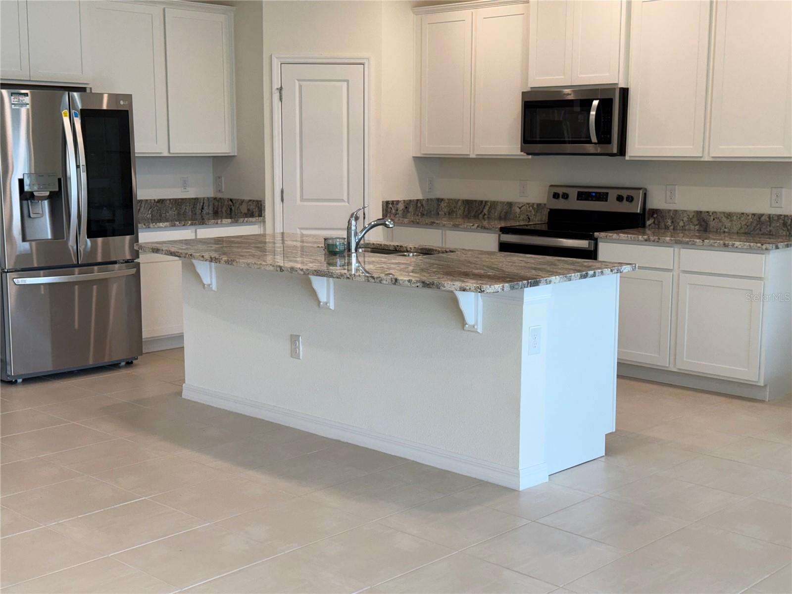 Image 20 of 30 For 7383 Steer Blade Drive