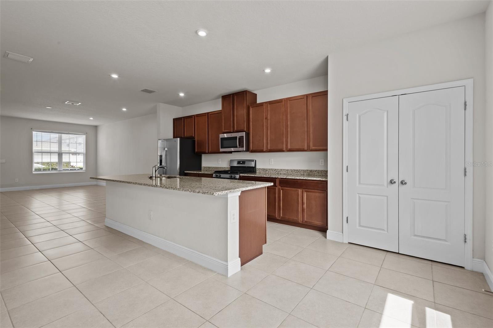 Image 15 of 50 For 2432 Hearth Drive