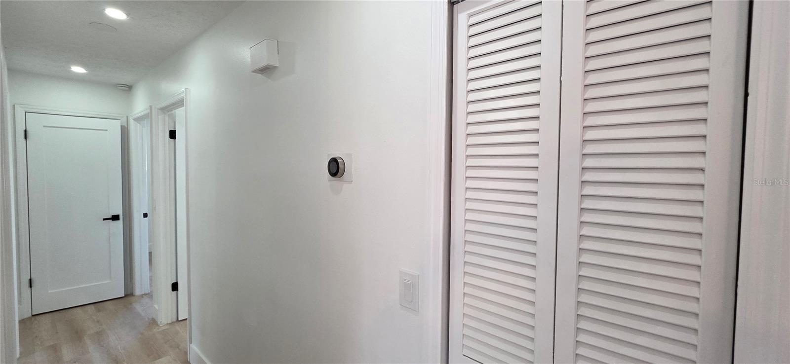 Listing photo id 48 for 3206 Las Brisas Drive