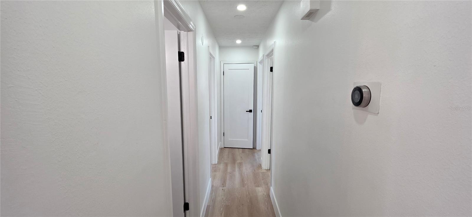 Listing photo id 50 for 3206 Las Brisas Drive