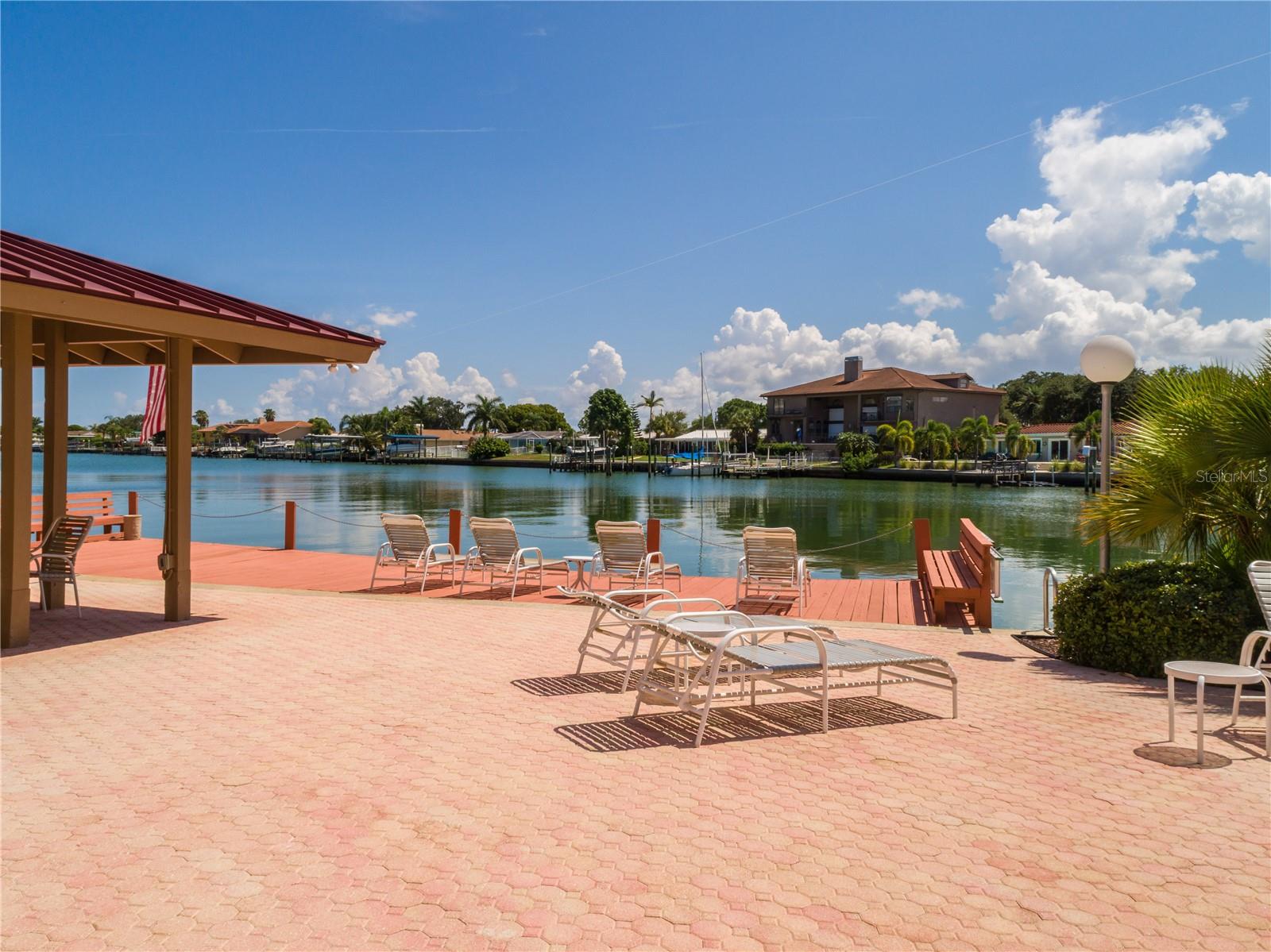Image 43 of 48 For 105 Island Way 121
