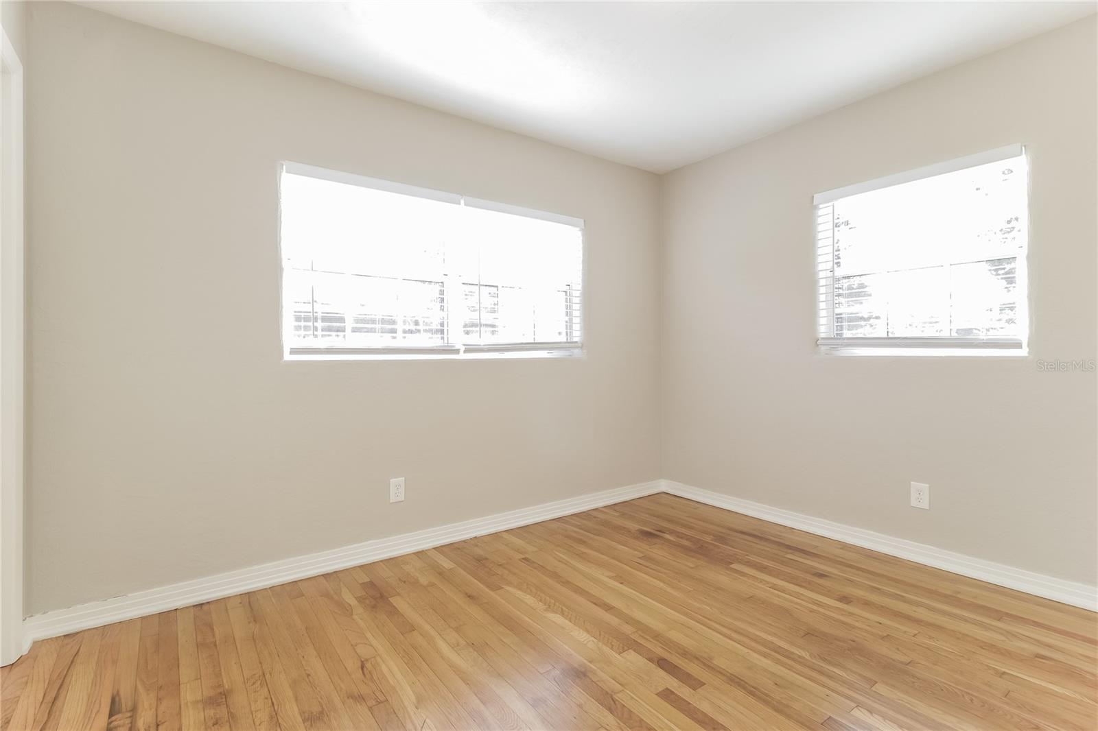 Image 13 of 16 For 1010 Sierra Lane