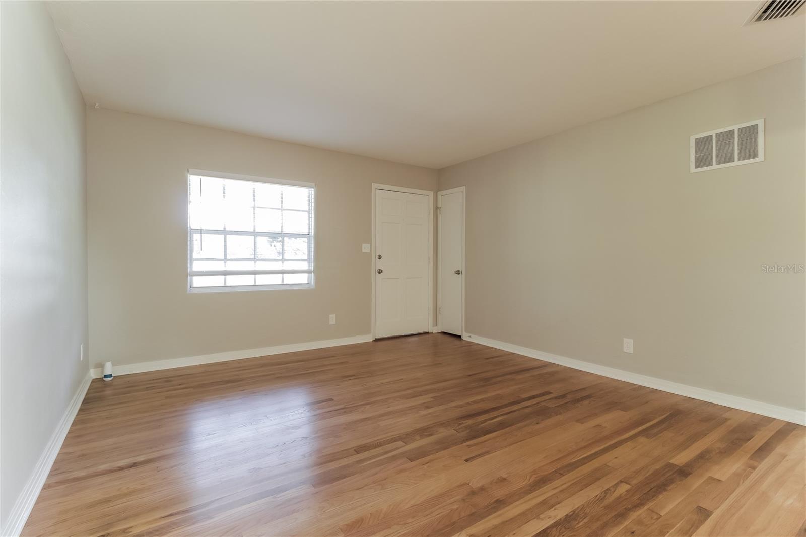 Image 2 of 16 For 1010 Sierra Lane