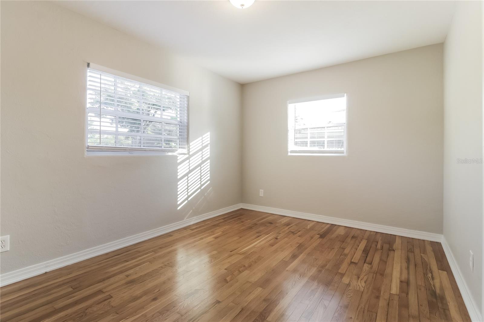 Image 8 of 16 For 1010 Sierra Lane