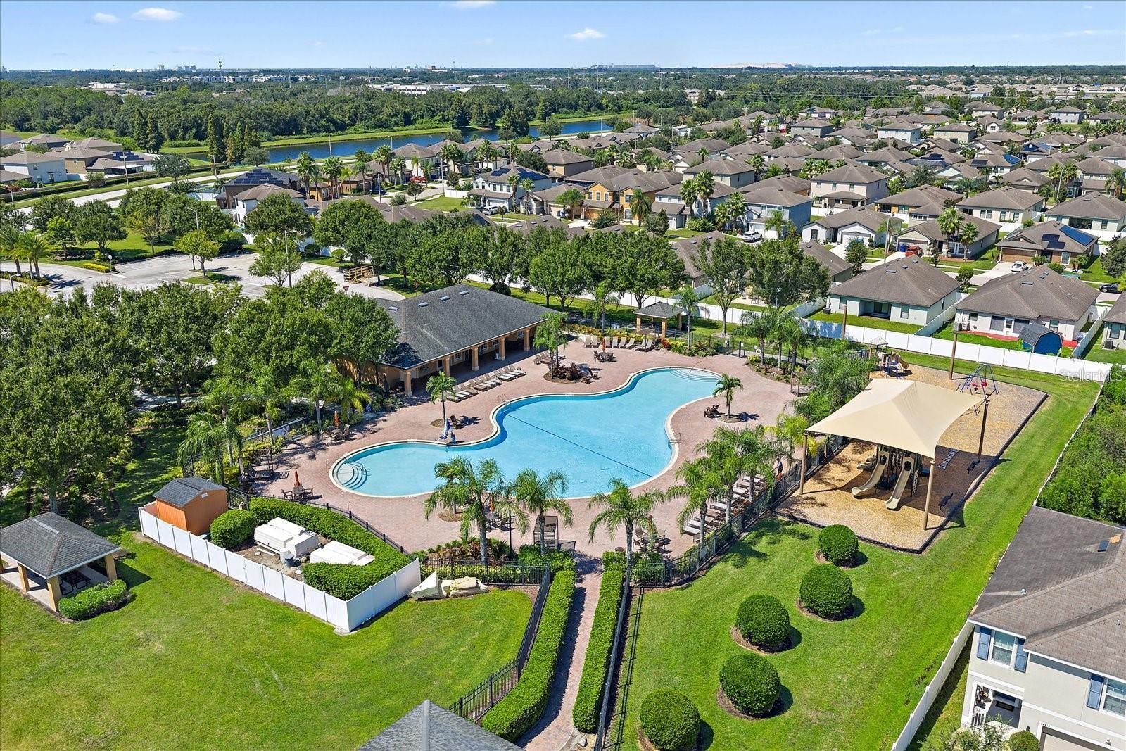 Listing photo id 25 for 10262 Carloway Hills Drive