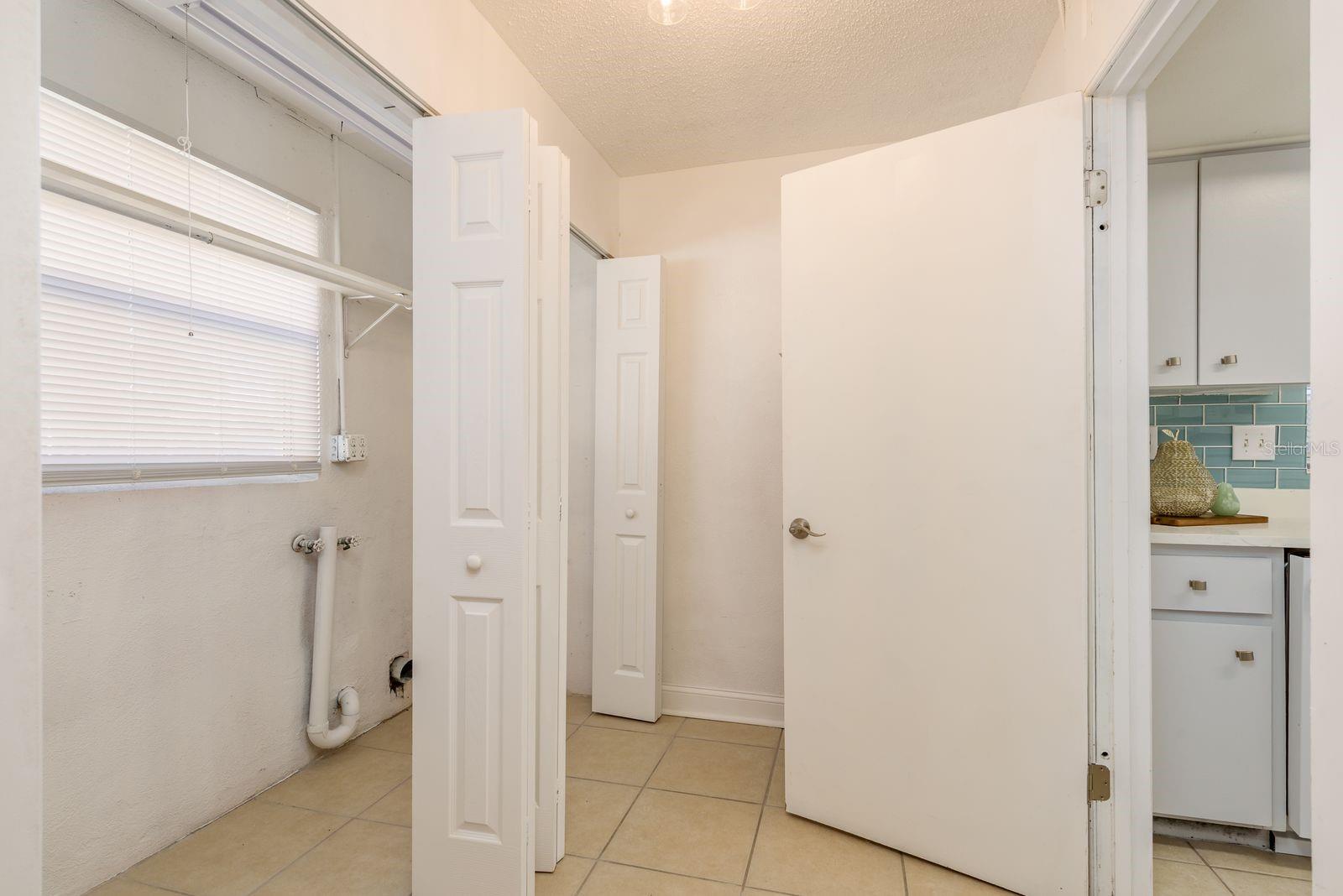 Image 25 of 35 For 2540 Southpointe Drive